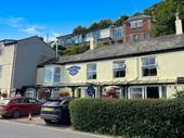 freehold 5 bedroom guest