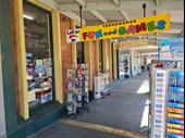 iconic toy games retailer