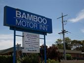 bamboo motor inn lakes