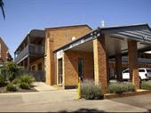 bega downs motor inn