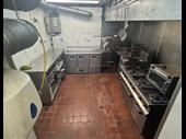 restaurant kitchen to let