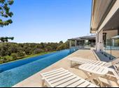 luxury accommodation private home