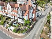 beautifully presented guest house