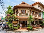 16 rooms guesthouse for