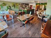 restaurant bistro bar for