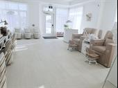 modern nail salon thornhill