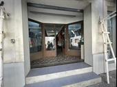 retail premisis aigues mortes