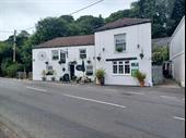 the falmouth arms inn