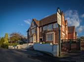 haresfield beacon railway hotel