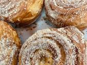 premium wholesale bakery takeaway